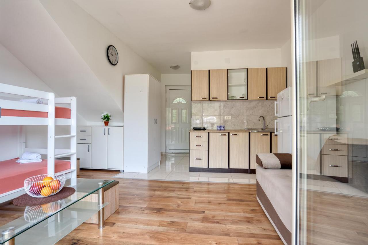 Apartmani Cukic Rafailovici Budva Exterior foto