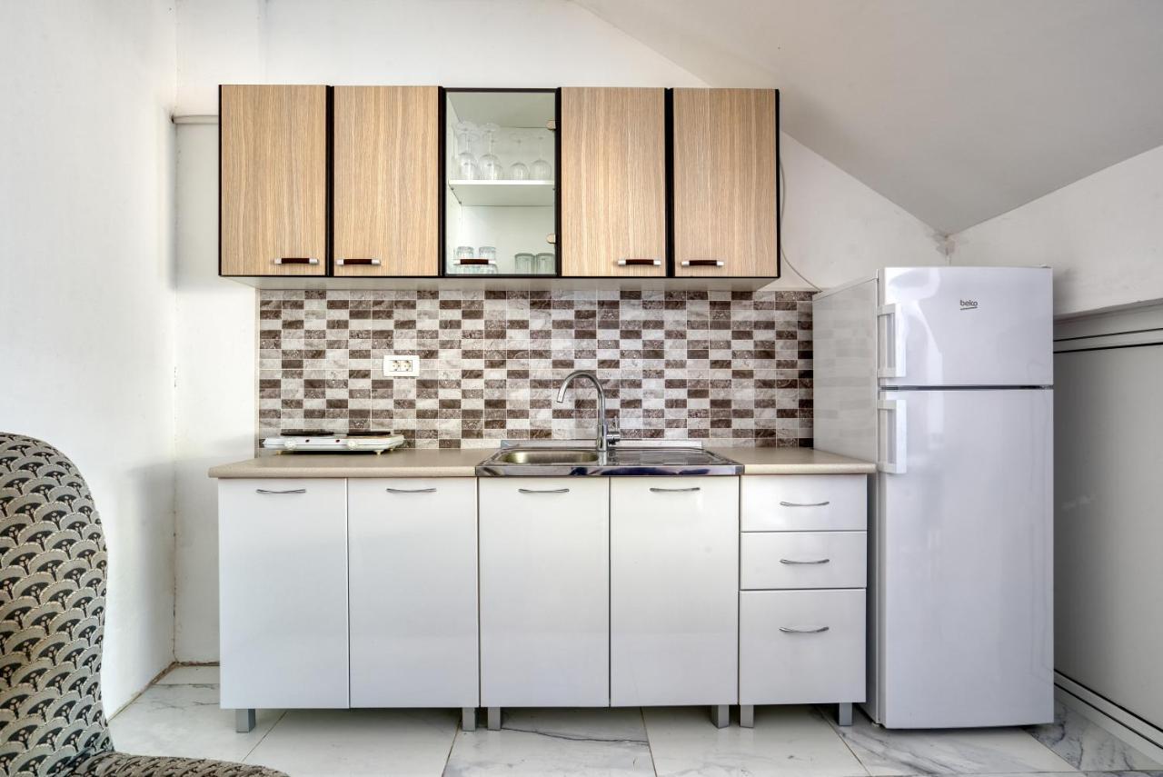 Apartmani Cukic Rafailovici Budva Exterior foto